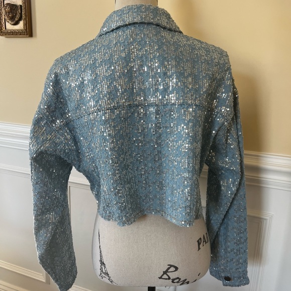 Oversized-Raw edge hem, Sequins Denim/Jeans cropped-Long sleeves Stretch Jacket. - Picture 3 of 16